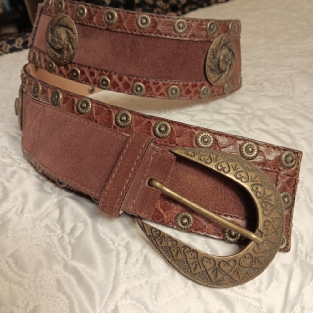 Vintage Brown Belt with Brass Details